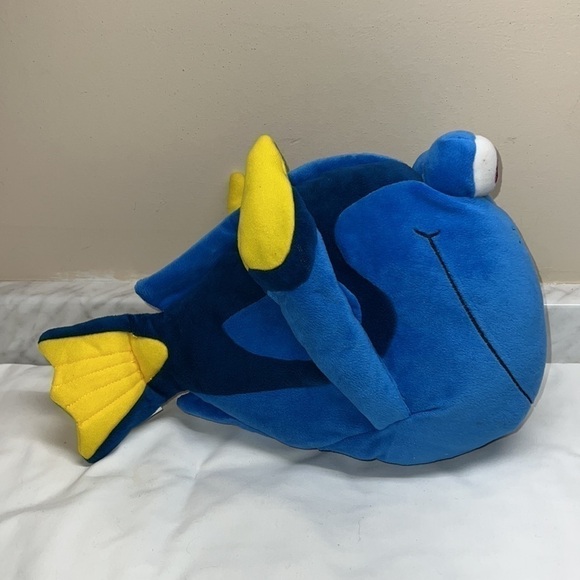 Disney Pixar Plush stuffed DORY finding nemo movie TOY - Picture 2 of 7
